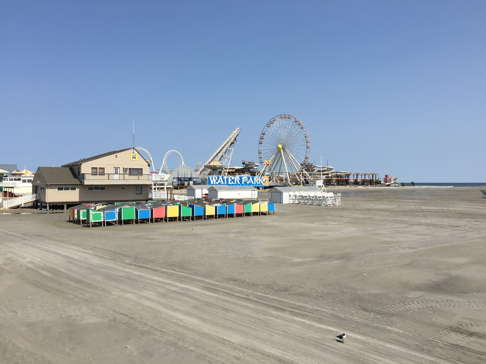 Raging Waters — Oficiais