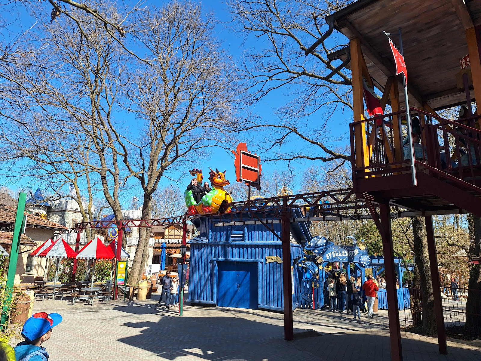Rattenmühle — Oficiais