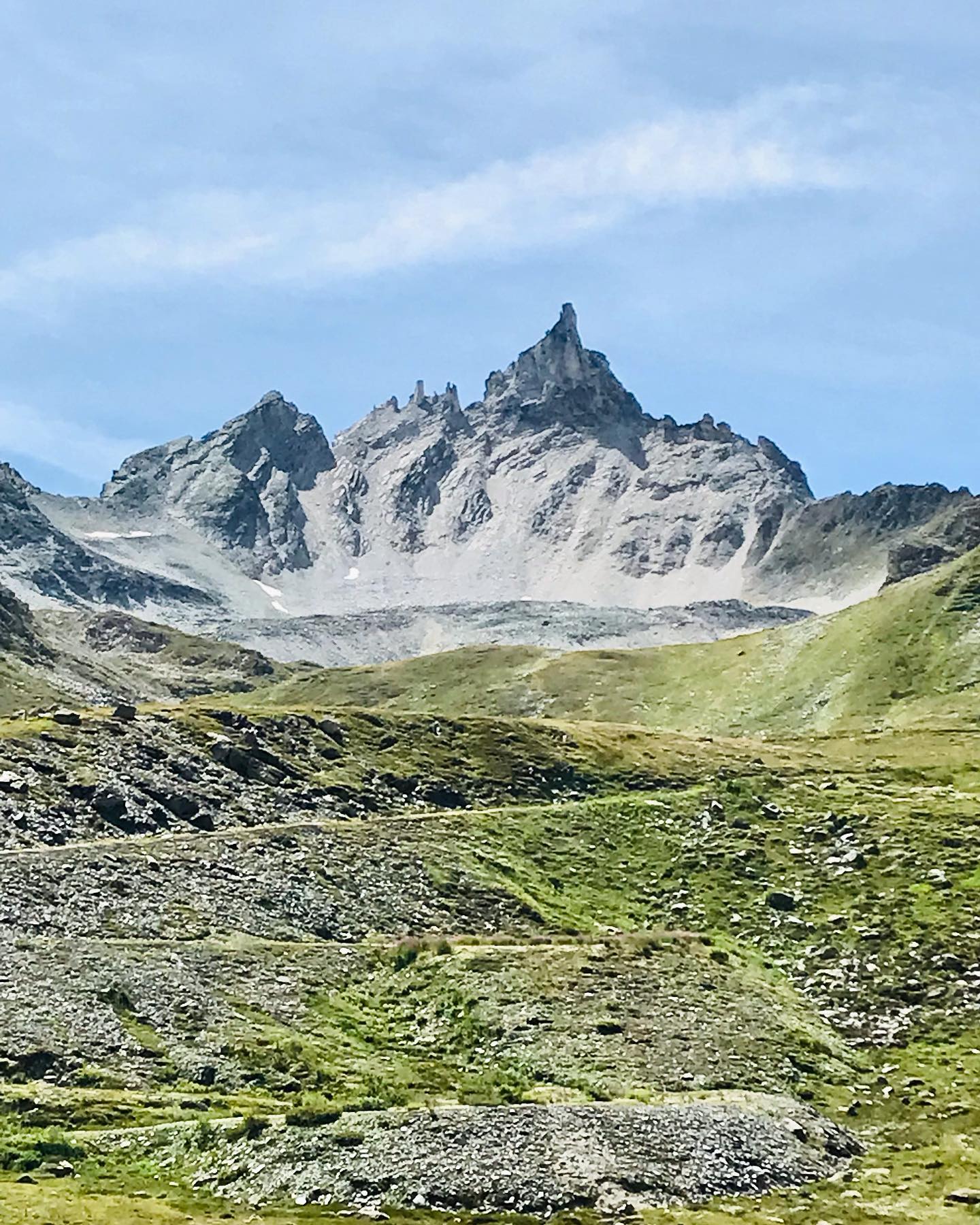 Réserve naturelle de la Grande Sassière — Oficiais