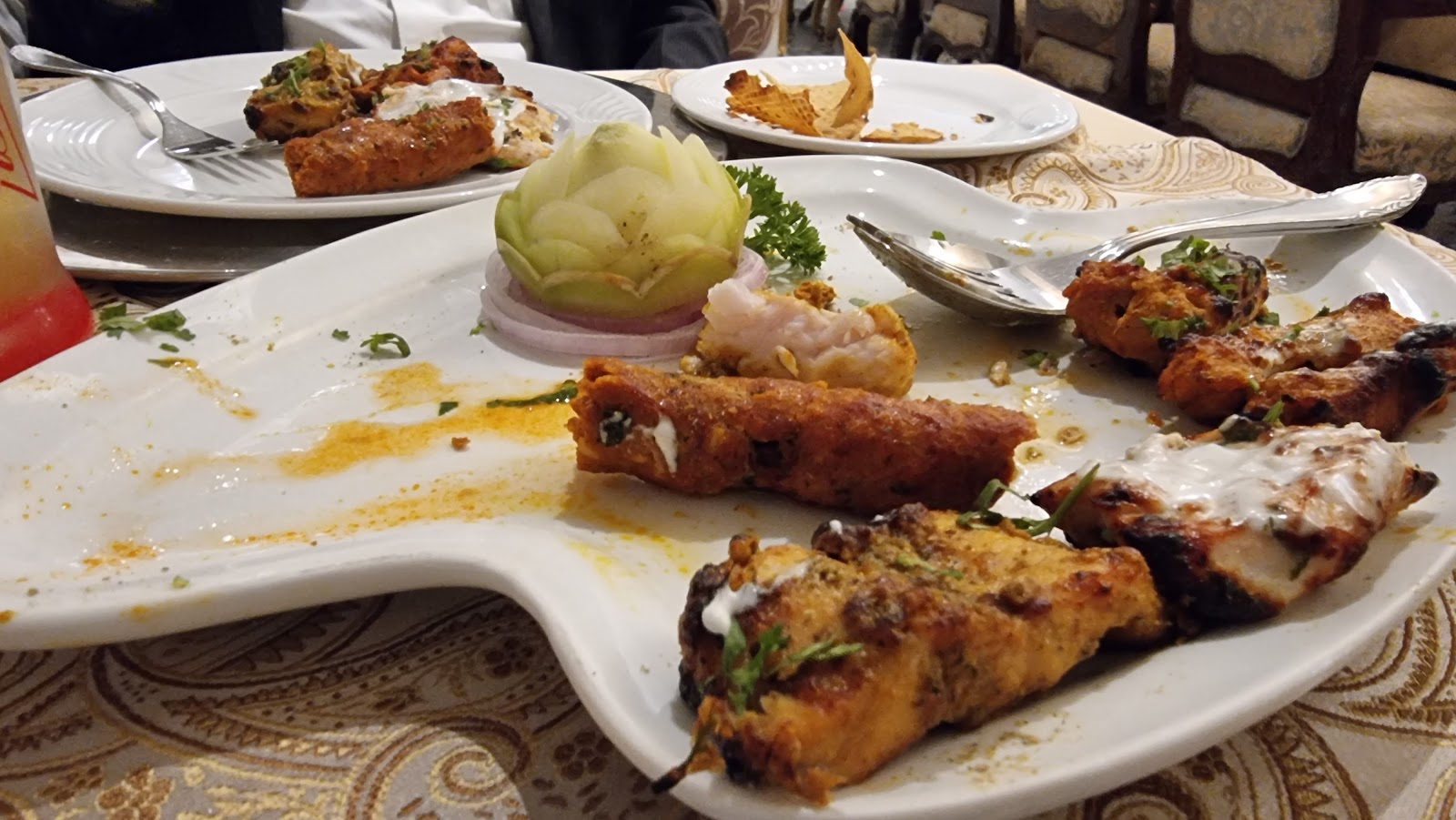 Restaurant — Oficiais