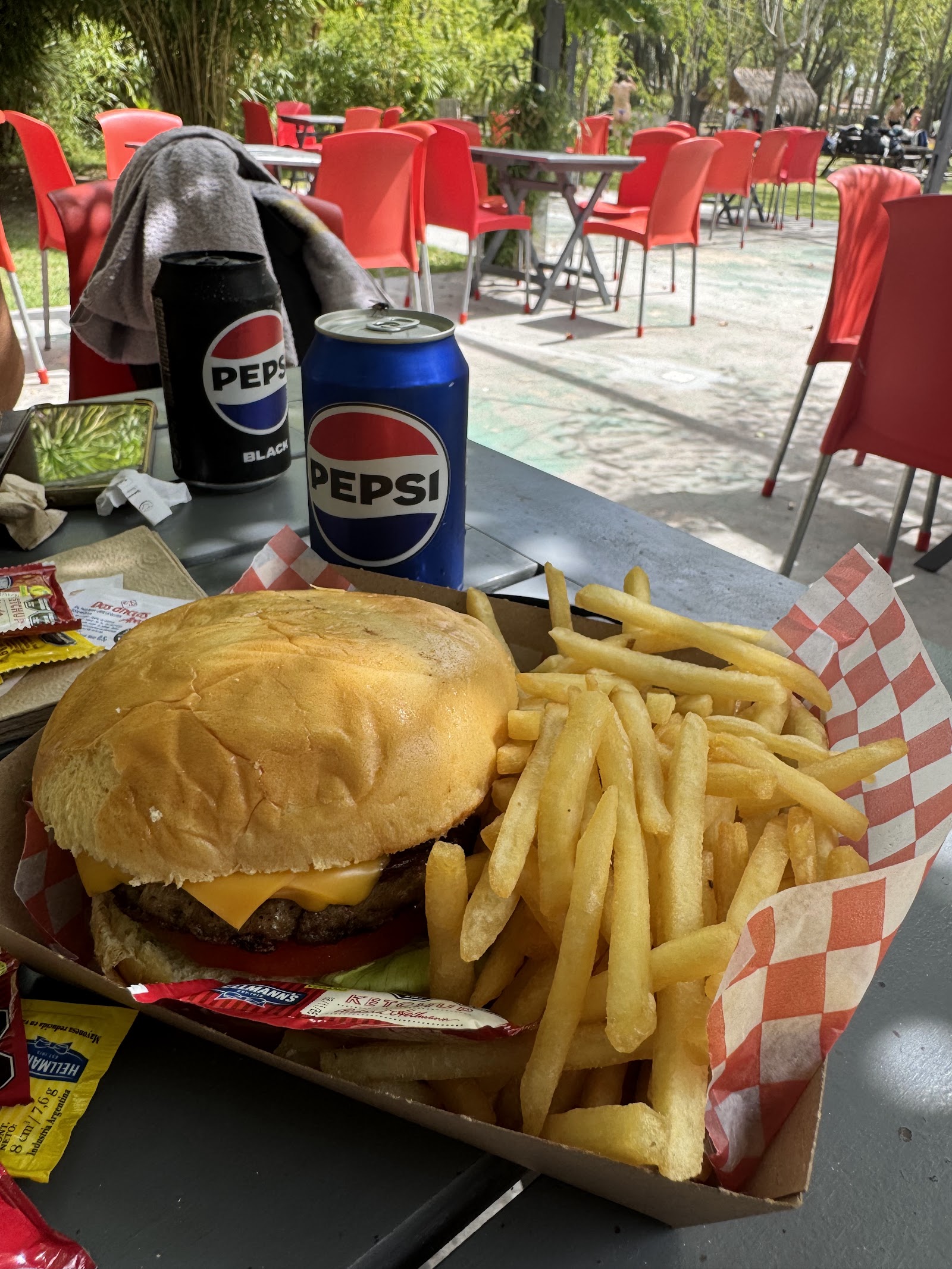 Restaurant Aquasol — Oficiais