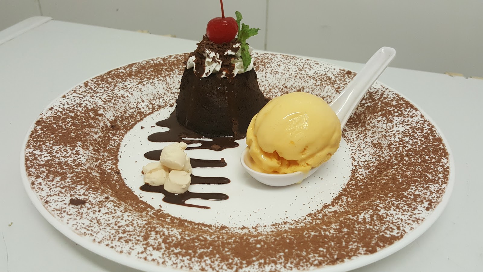 Restaurante — Oficiais