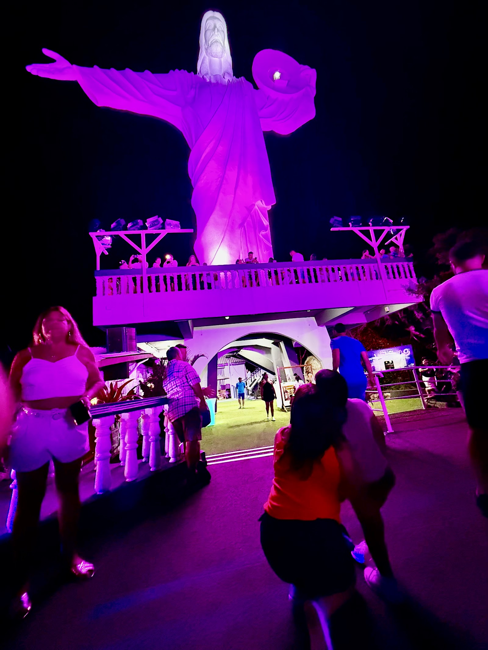 Restaurante Cristo Luz — Oficiais