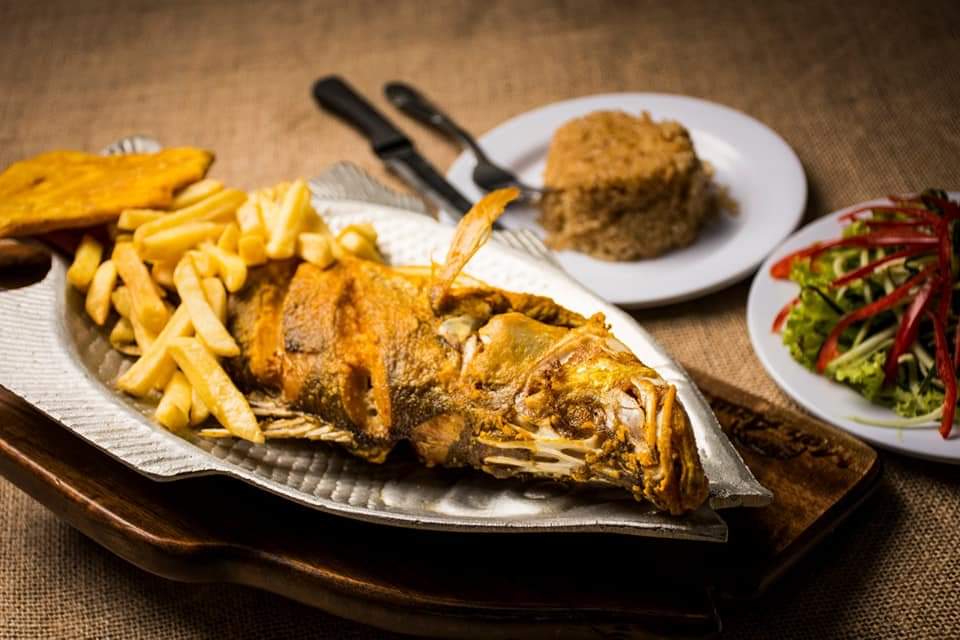Restaurante Mar Azul — Oficiais