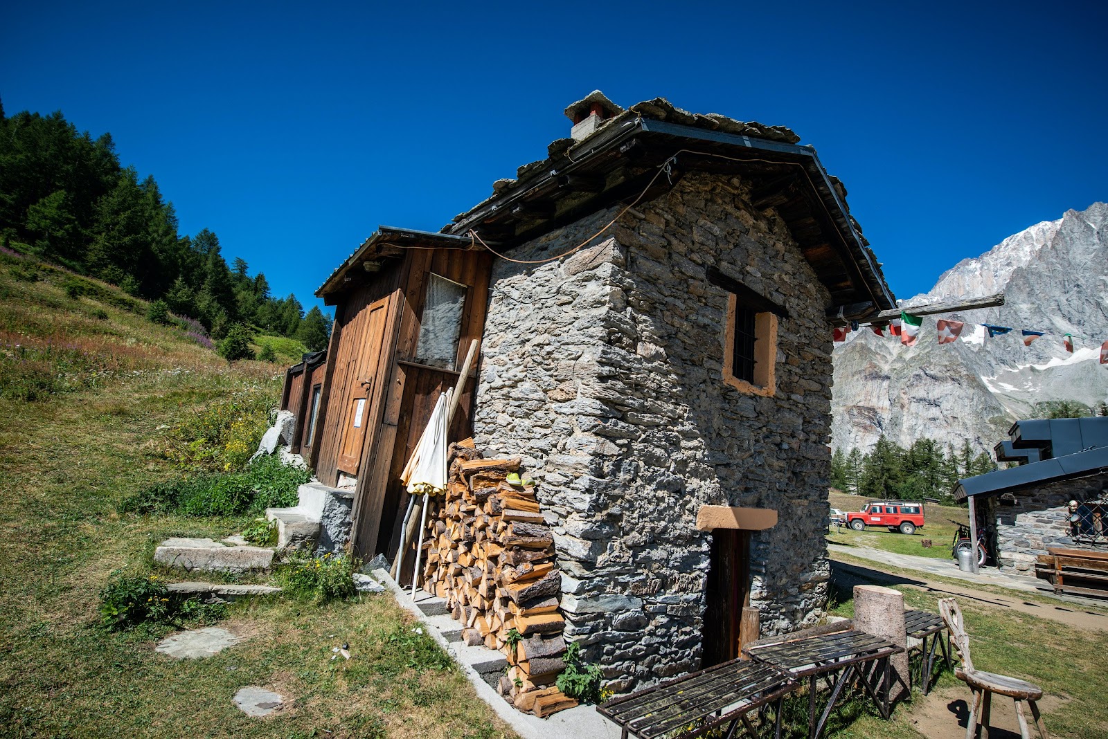 Rifugio Maison Vieille