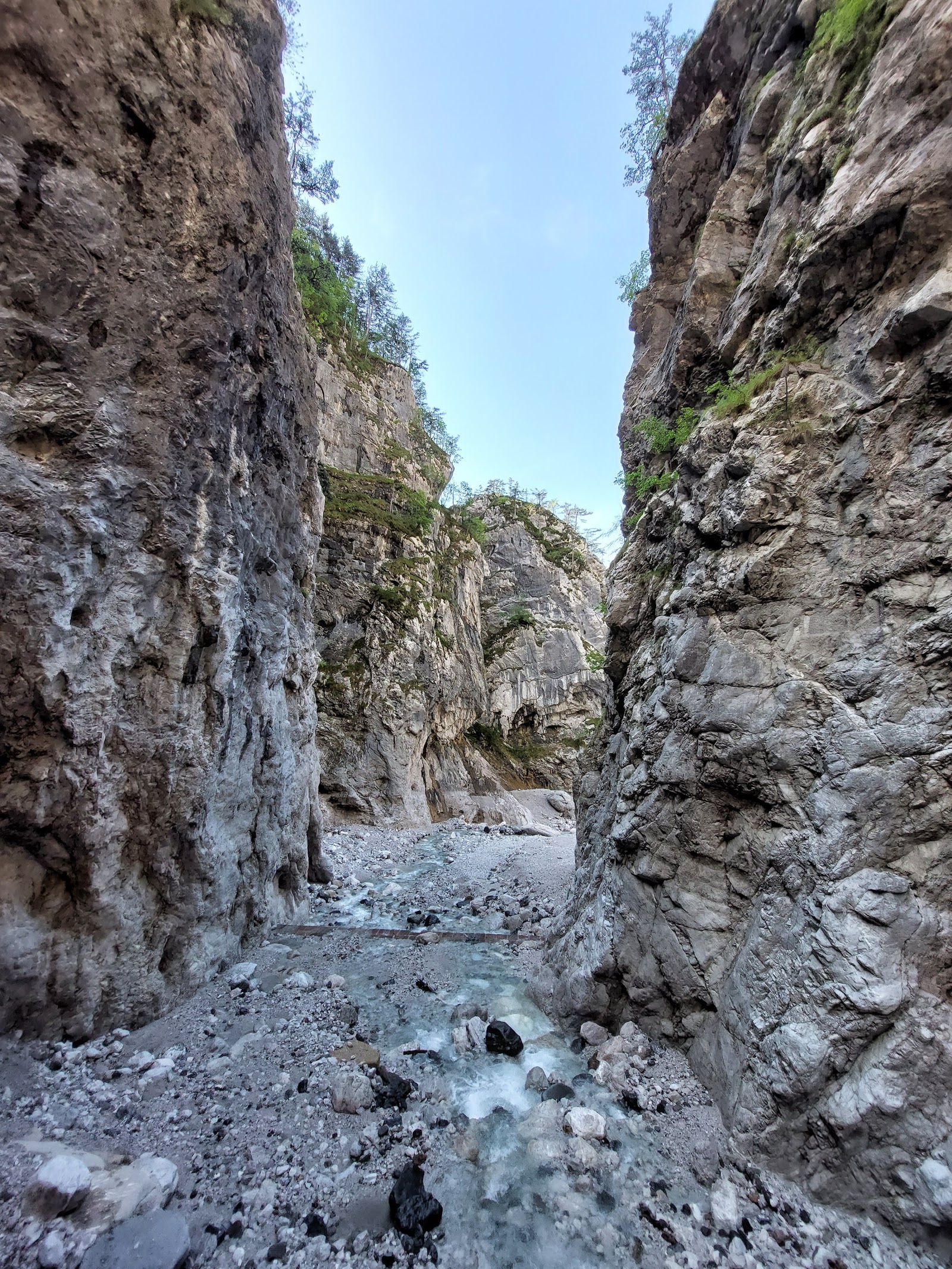 Rio degli Uccelli — Oficiais