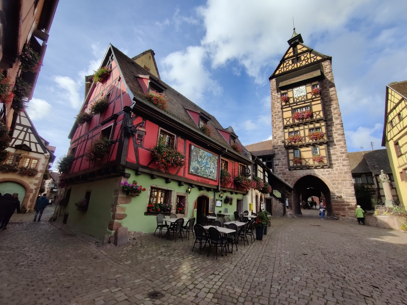 Riquewihr — Oficiais