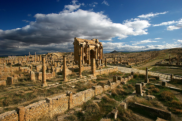 Roman Ruins of Timgad — Oficiais