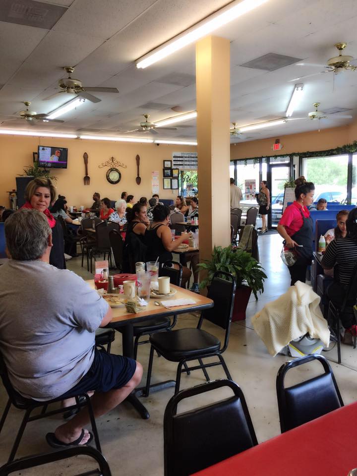 Rosita's Bistro — Oficiais