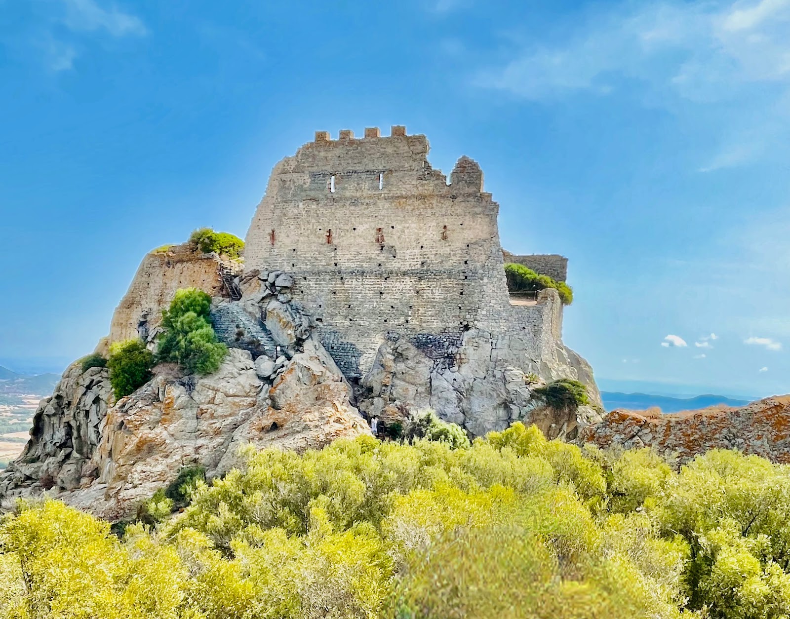 Ruins and fortifications of Acquafredda — Oficiais