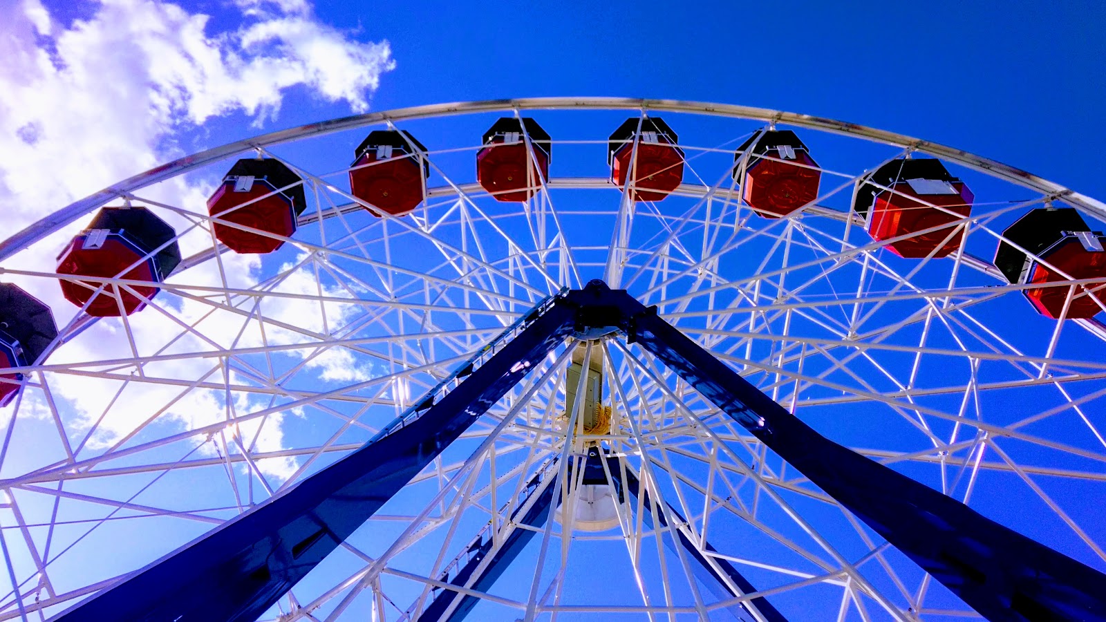 Scenic Railway — Oficiais