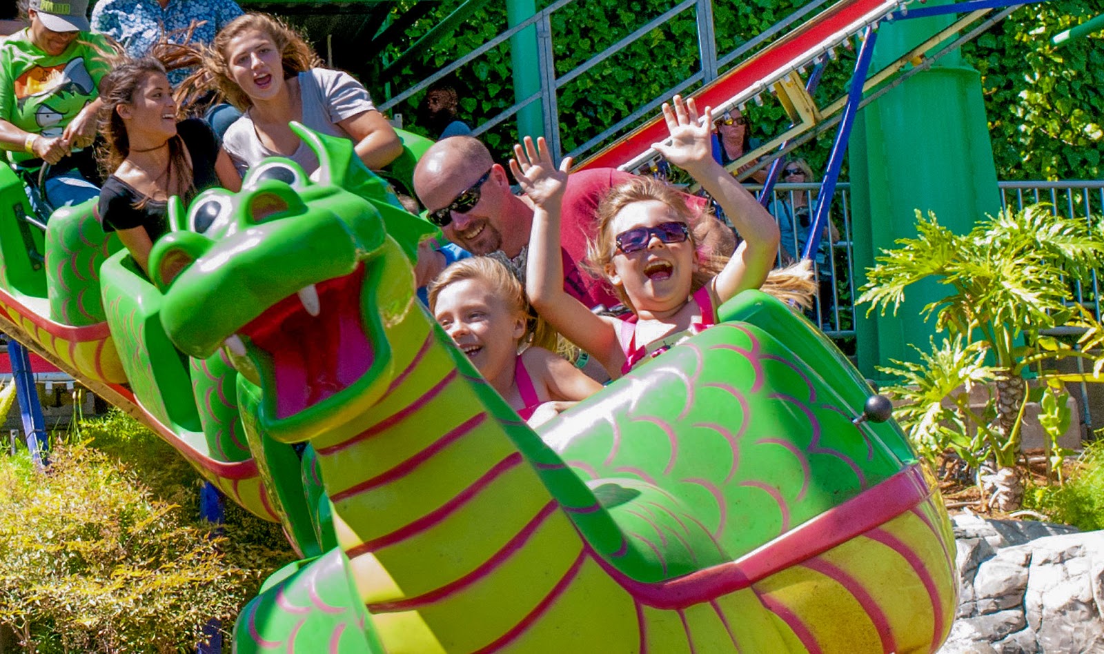 Sea Serpent — Oficiais