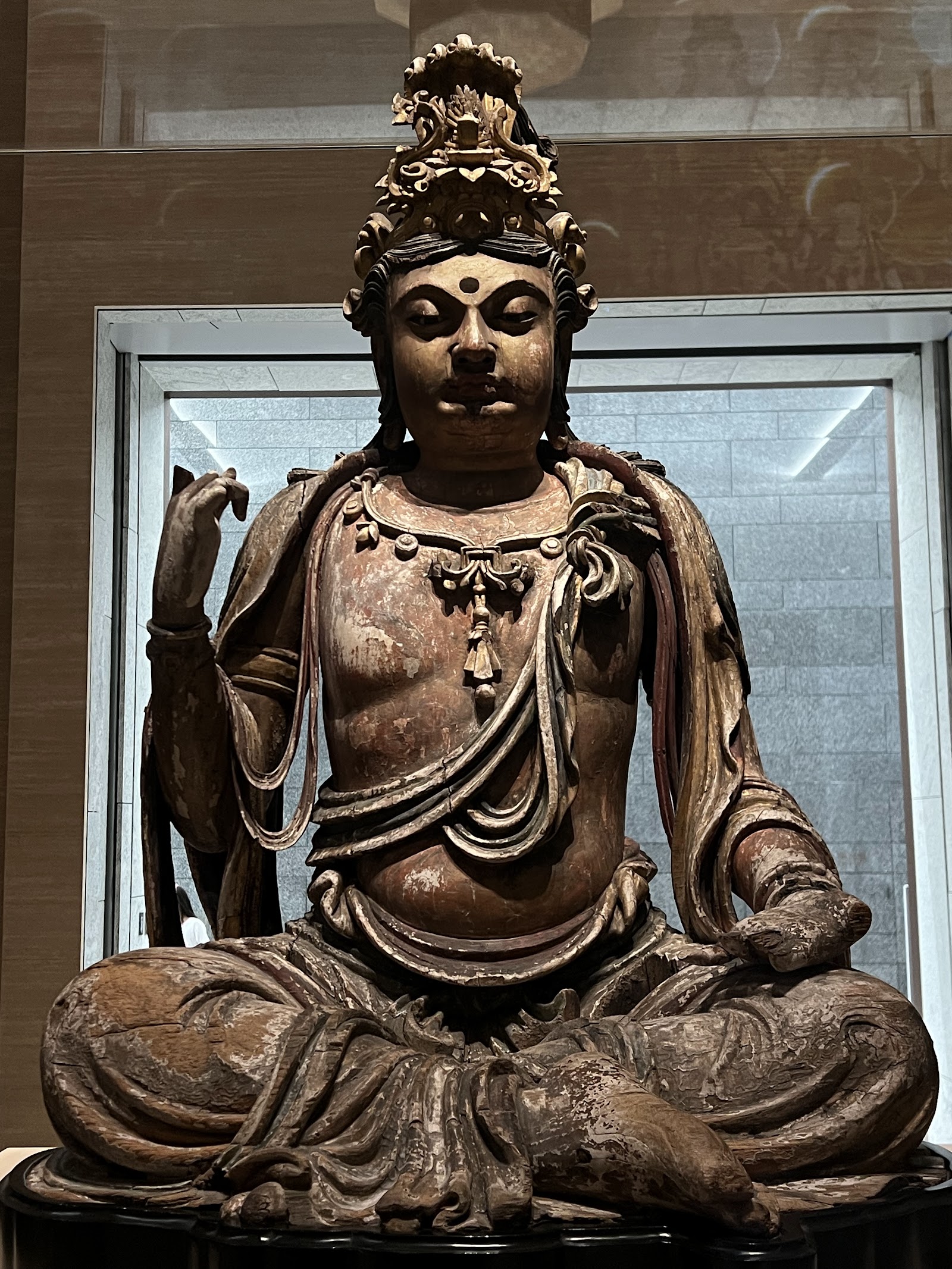 Shanghai Museum — Oficiais