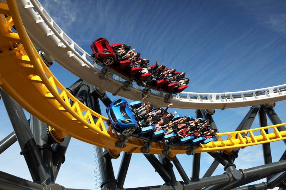 Six Flags Magic Mountain — Oficiais