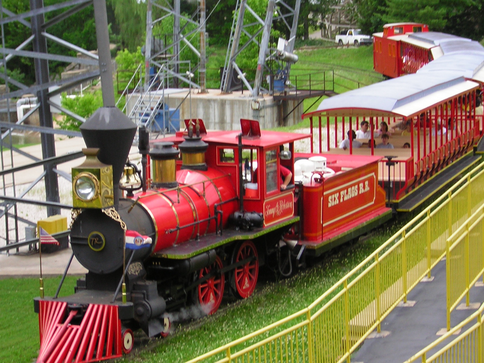Six Flags & Texas Railroad