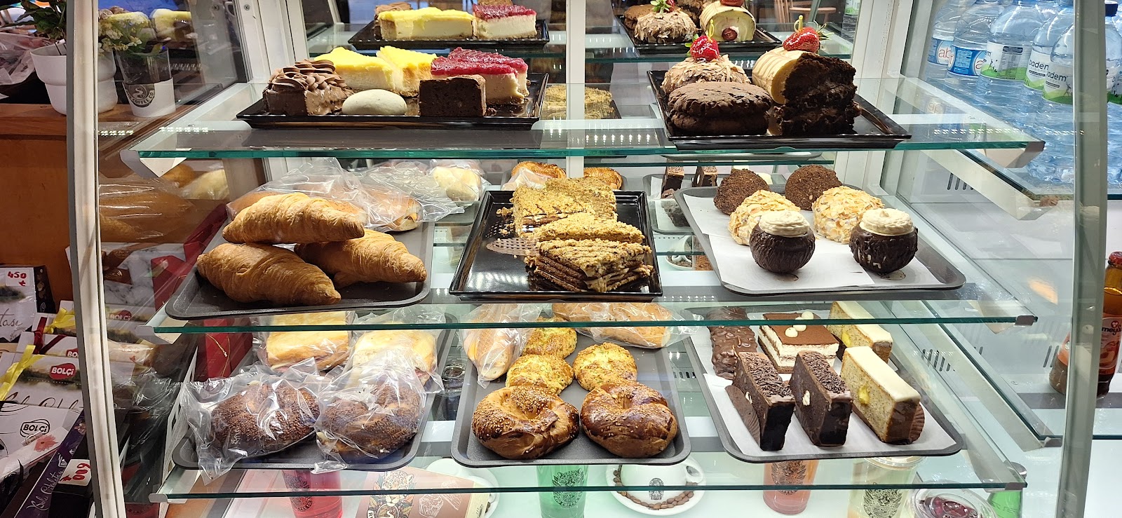 Snack Bar