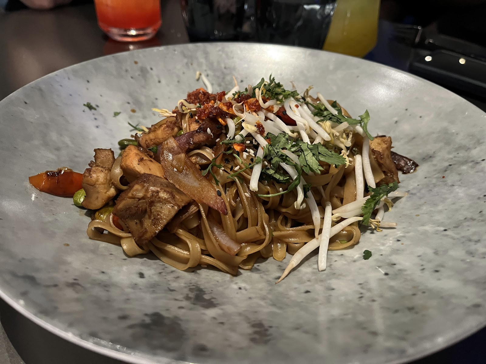 Space 220 Restaurant — Oficiais