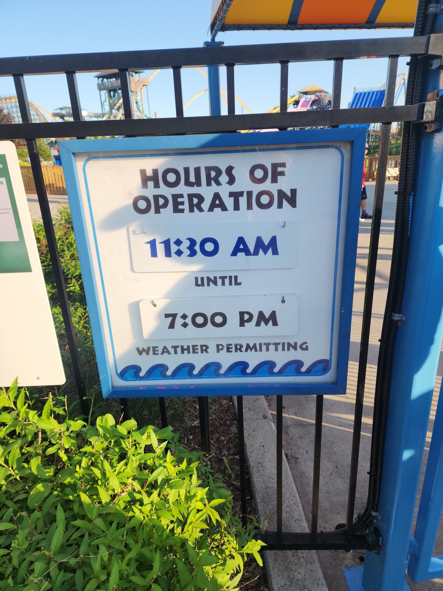 Splash Works Wave Pool — Oficiais