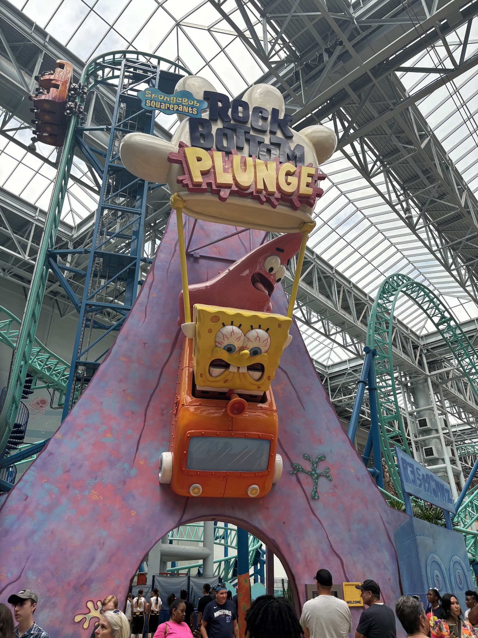 SpongeBob SquarePants Rock Bottom Plunge — Oficiais