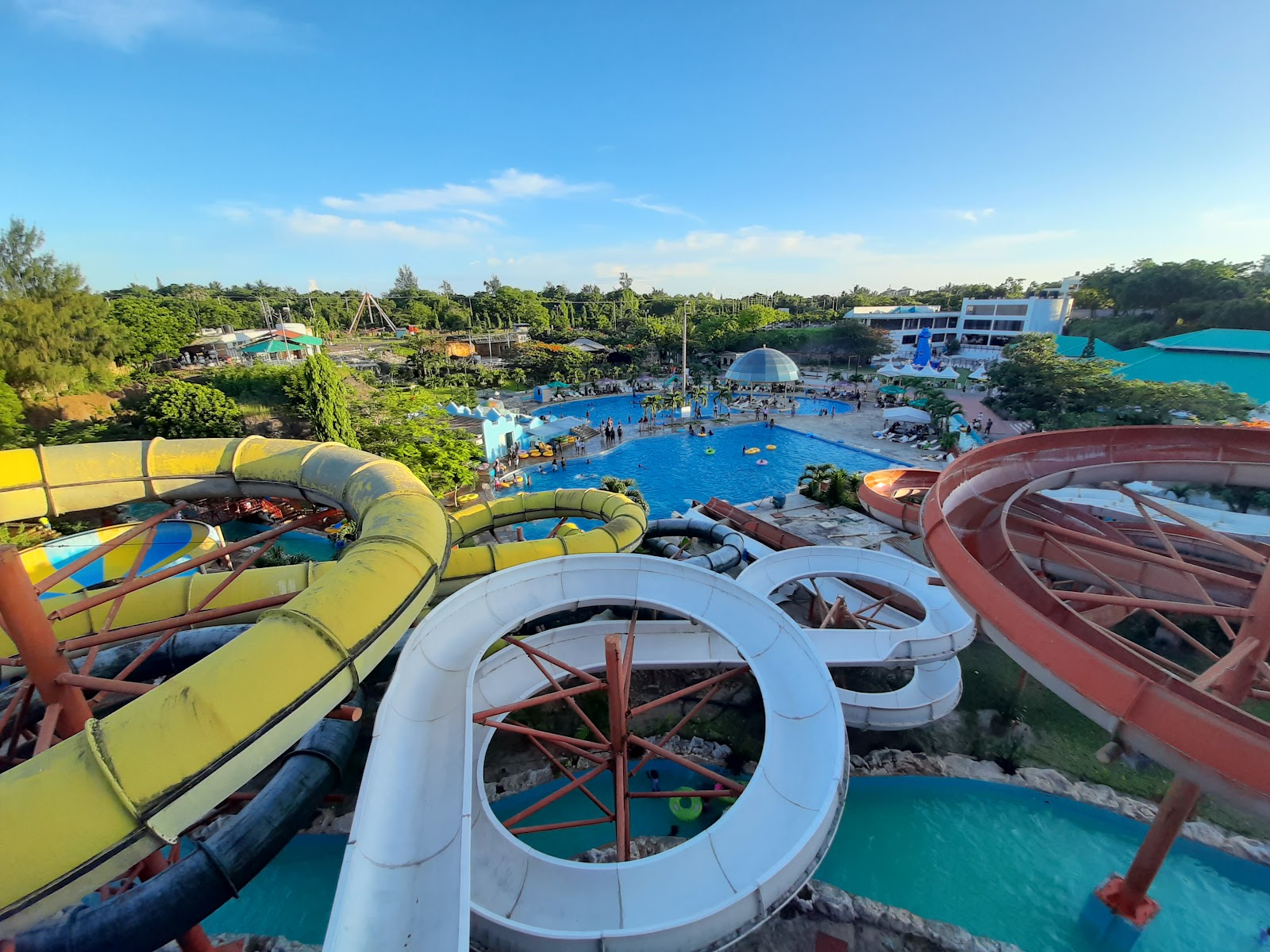 Spray Park — Oficiais