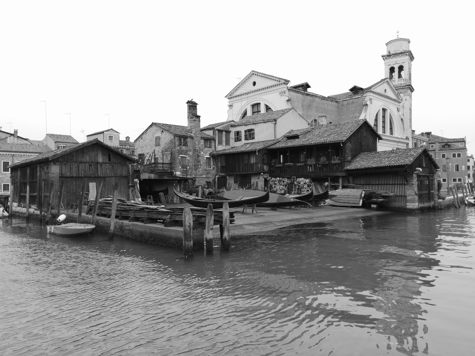 Squero di San Trovaso — Oficiais