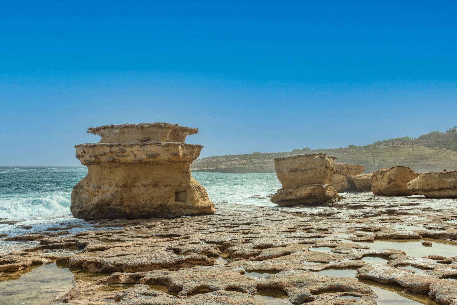 St.Peter's Pool — Oficiais