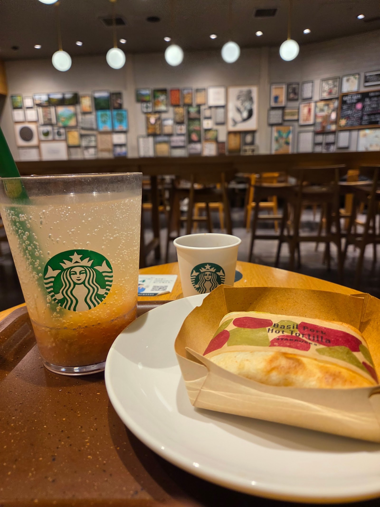 Starbucks Coffee — Oficiais