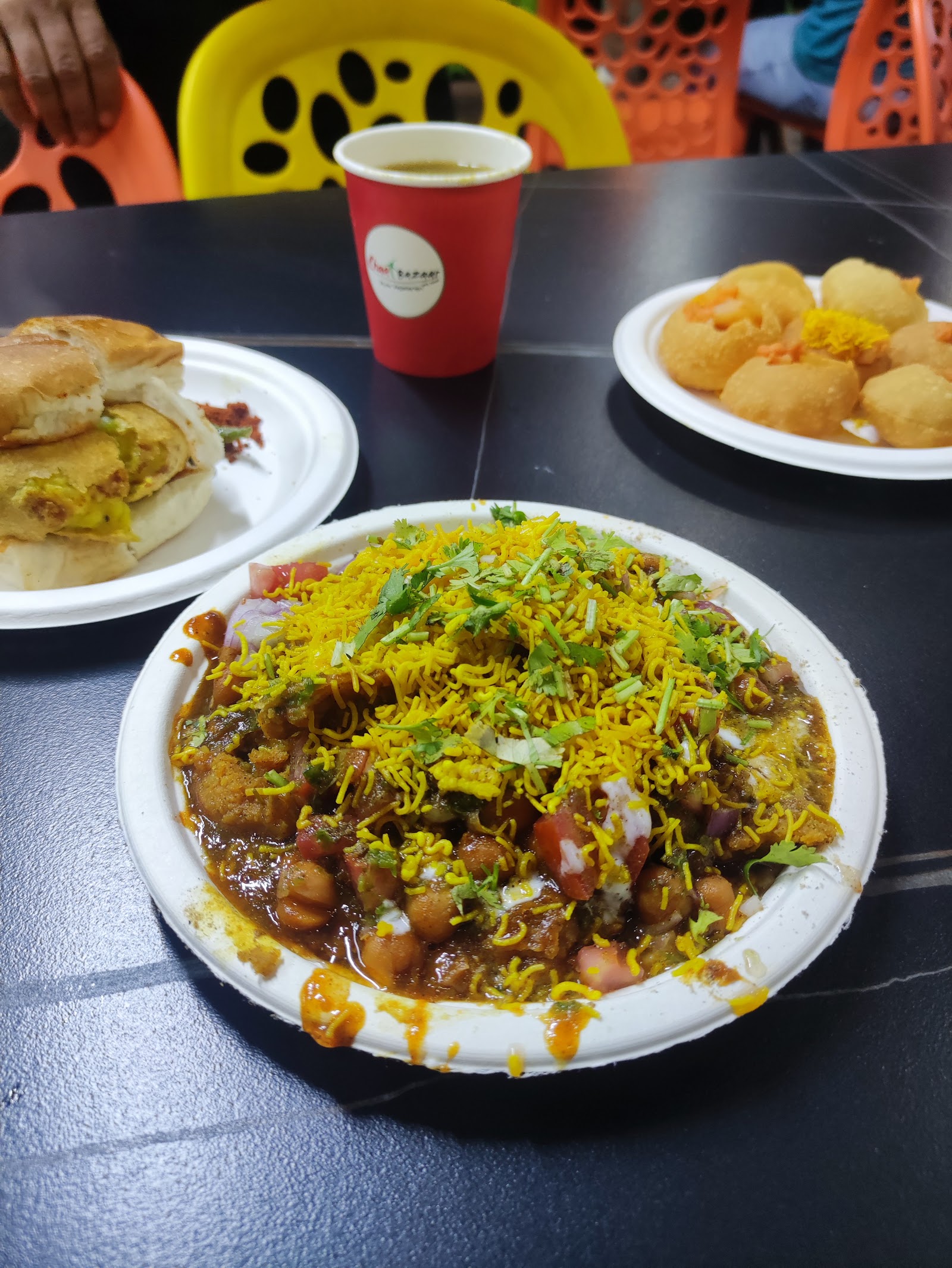 Street Samosa — Oficiais