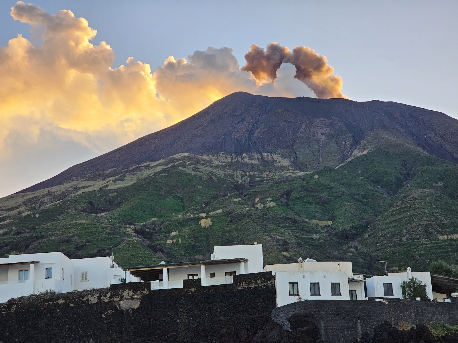 Stromboli – Sciara del Fuoco — Oficiais