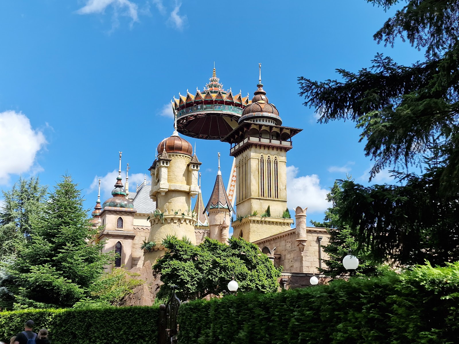Symbolica — Oficiais