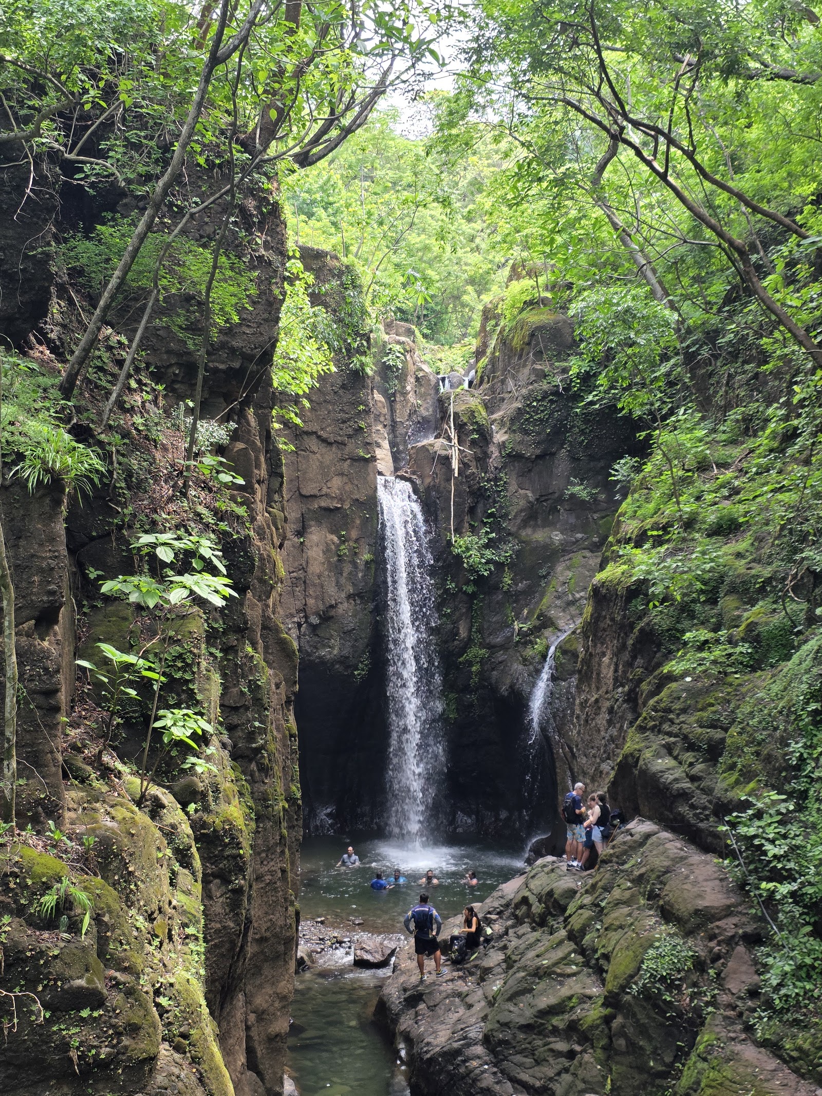 Tamanique Waterfalls — Oficiais