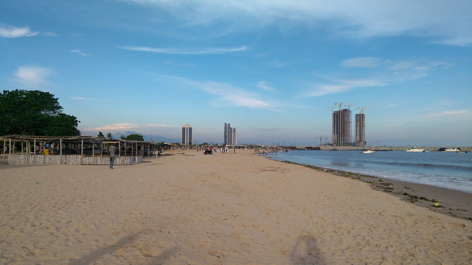 Tarkwa Bay Beach — Oficiais