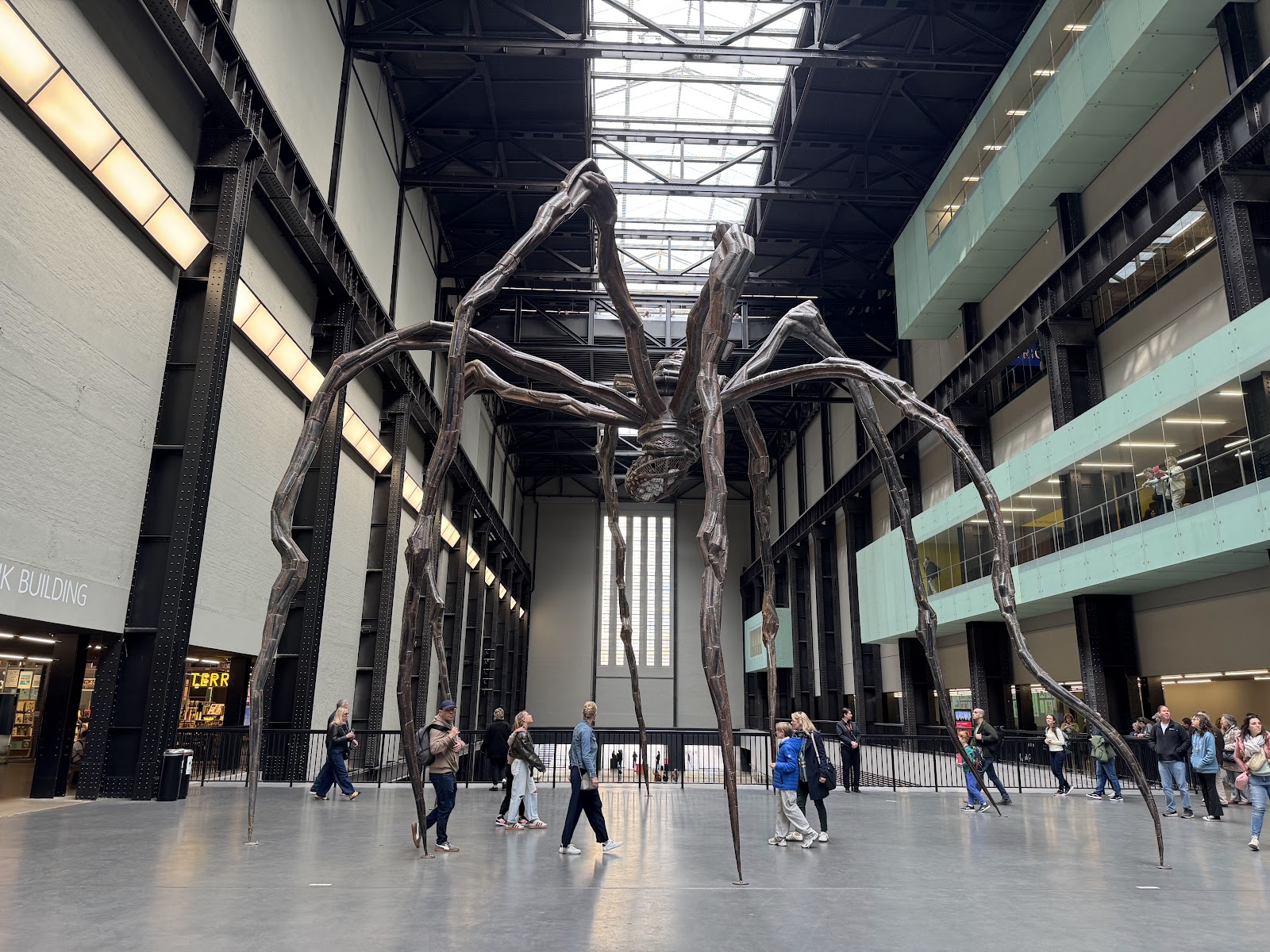 Tate Modern — Oficiais