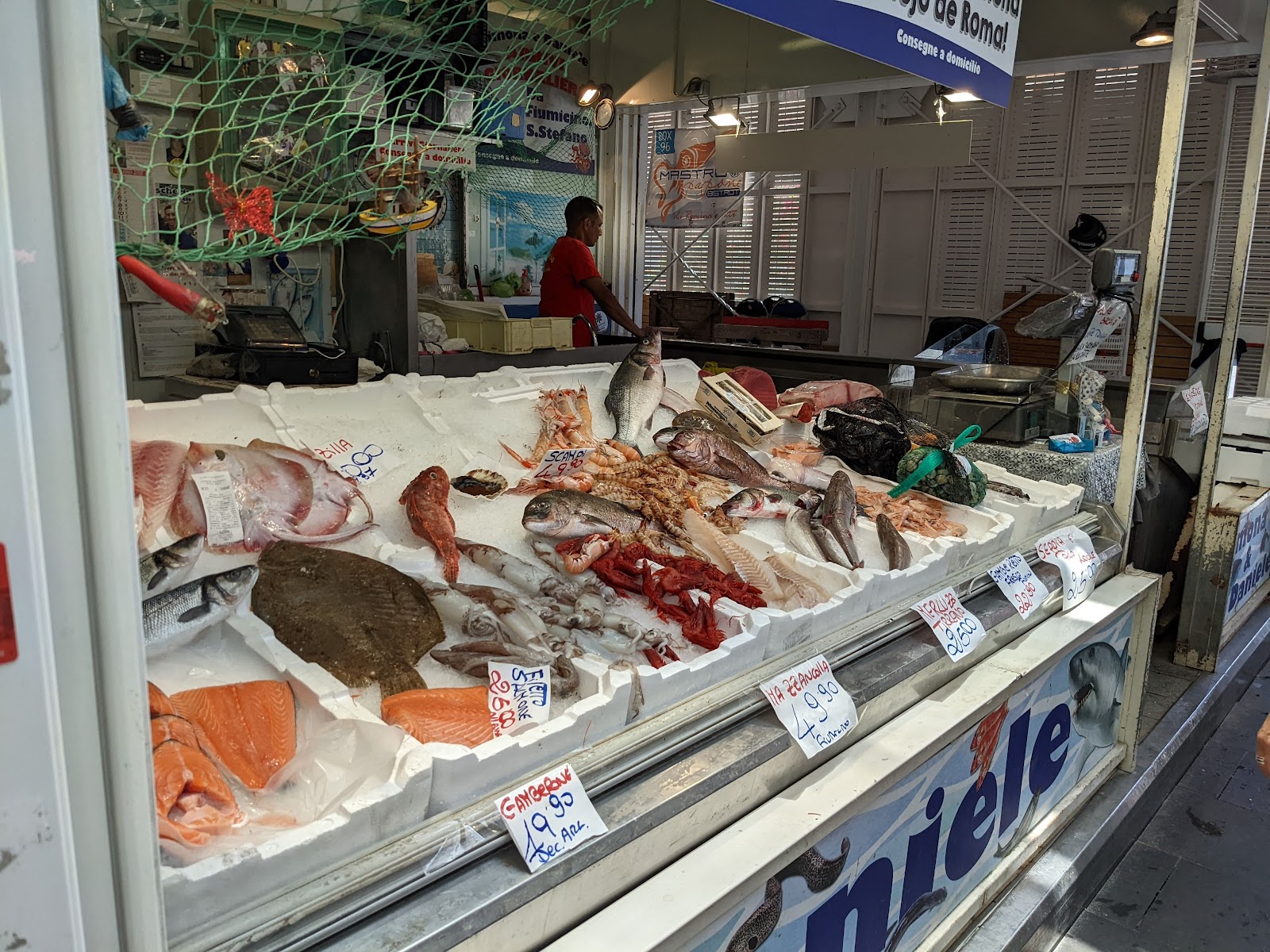 Testaccio Market — Oficiais