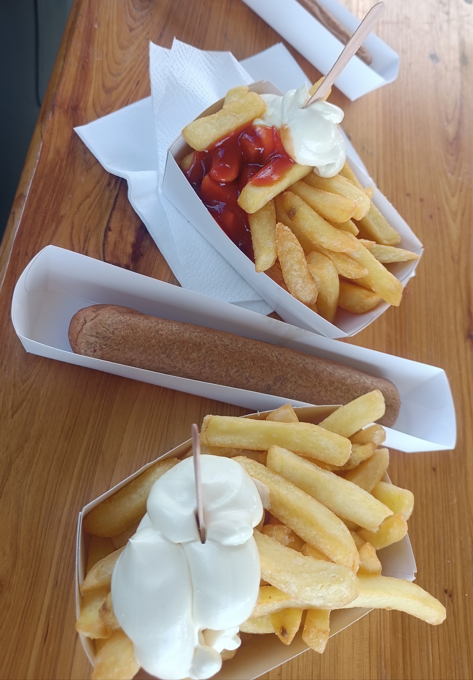 The Big Snack — Oficiais