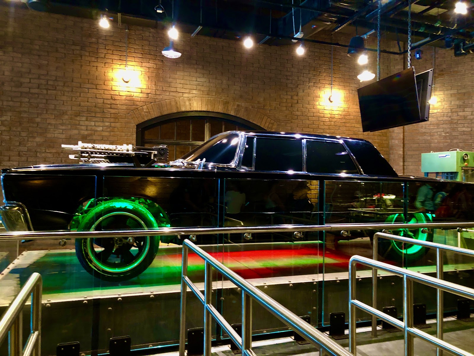 The Green Hornet: High-Speed Chase — Oficiais