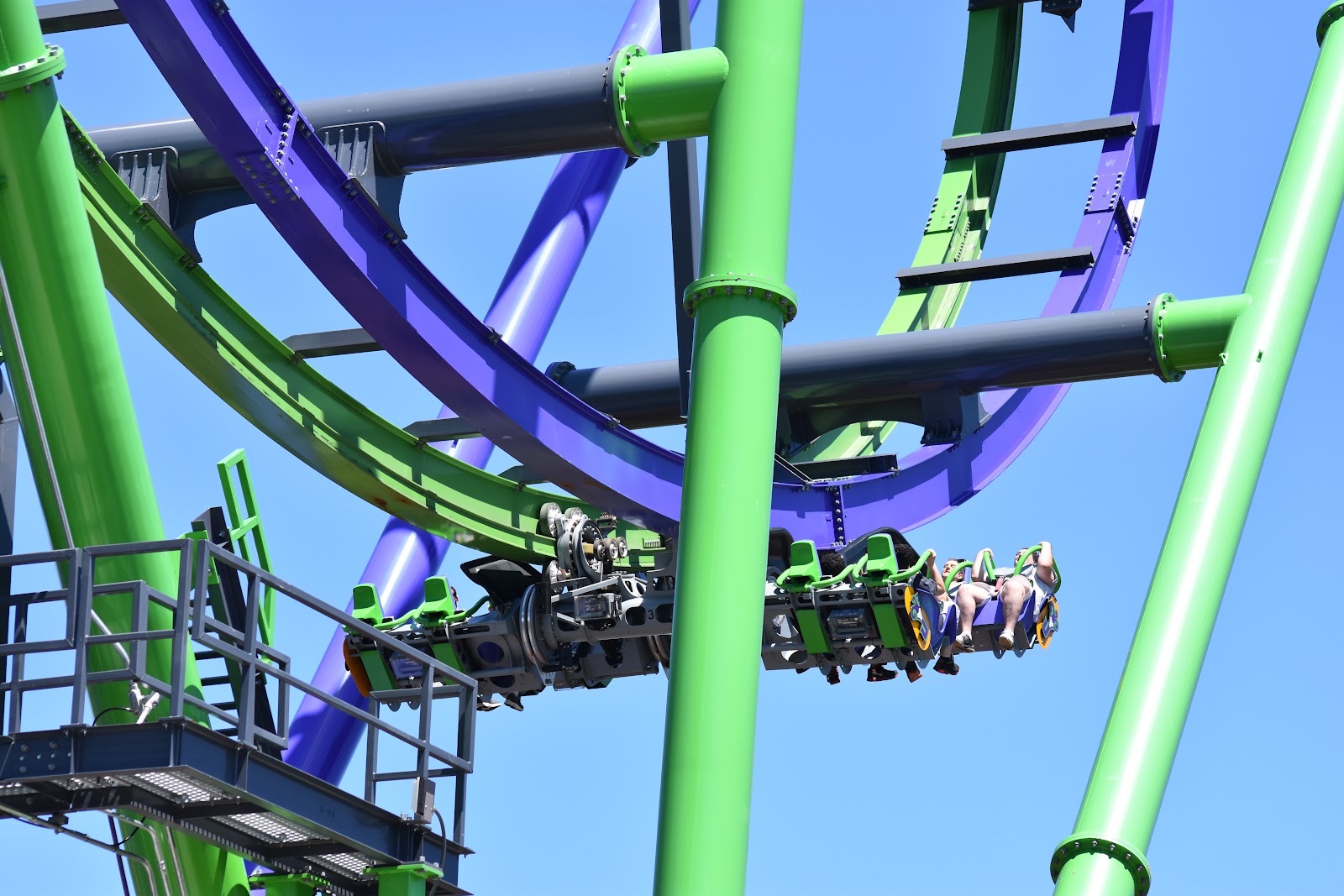 The Joker Free Fly Coaster
