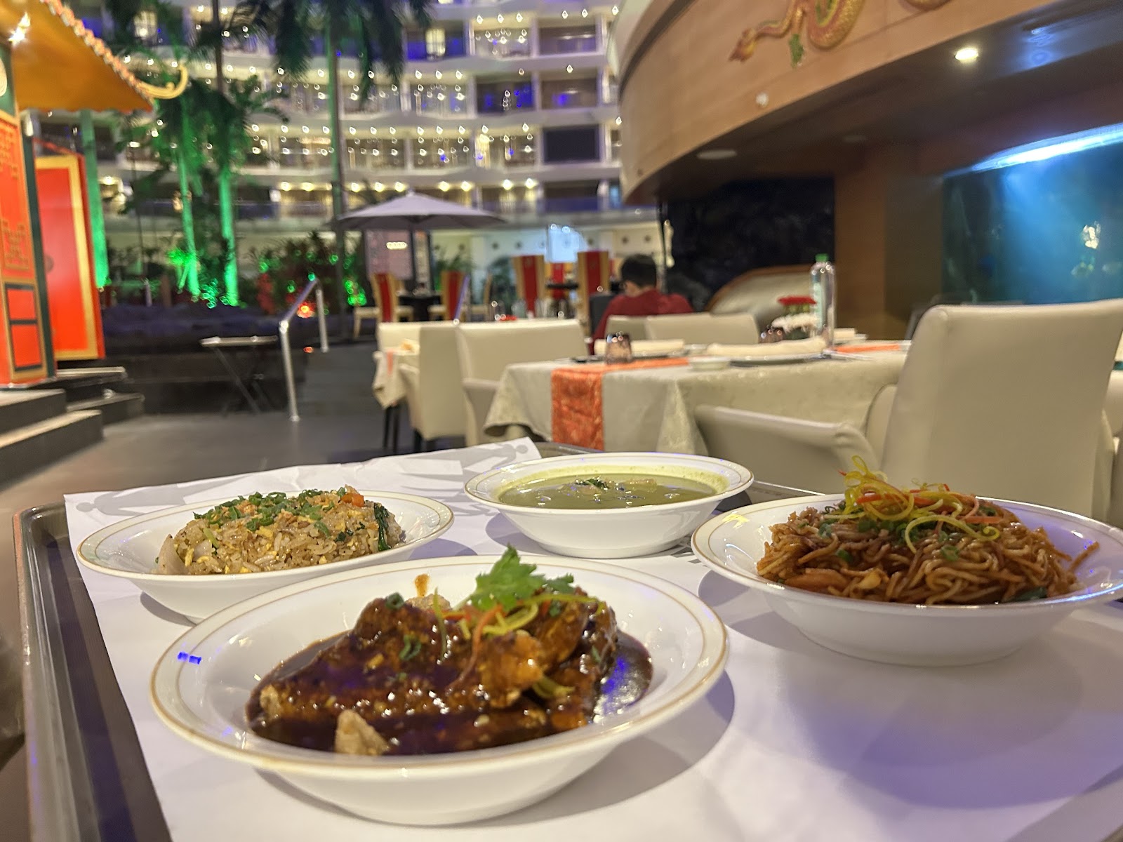 The Lagoon Cafe — Oficiais