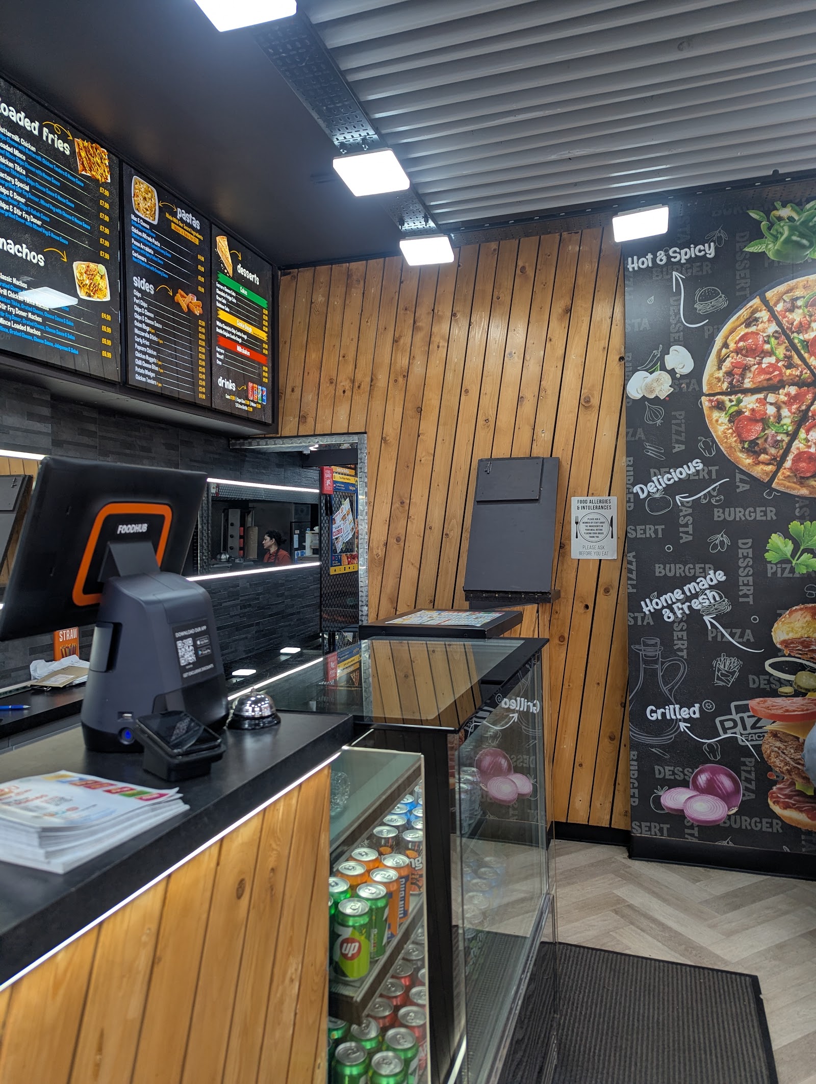 The Pizza Factory — Oficiais