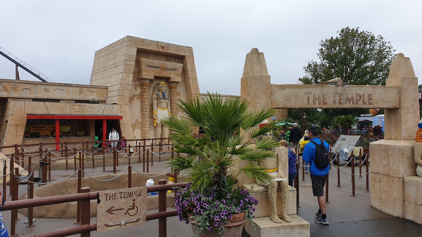 The Temple — Oficiais