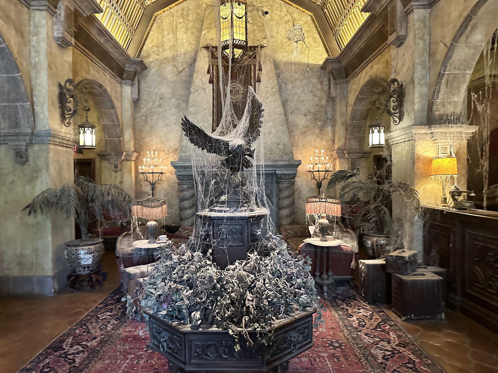 The Twilight Zone Tower of Terror — Oficiais