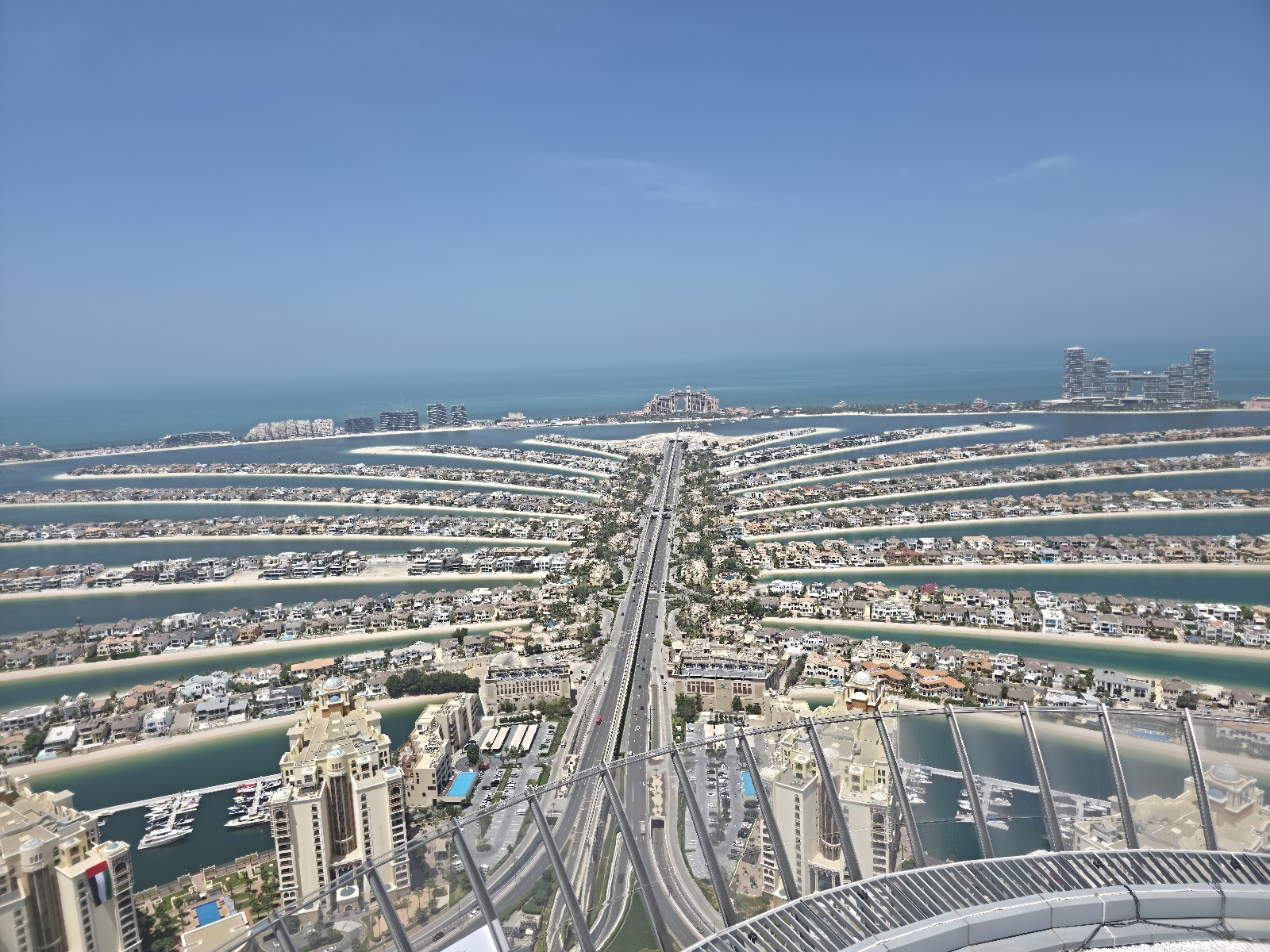 The View Palm Jumeirah — Oficiais
