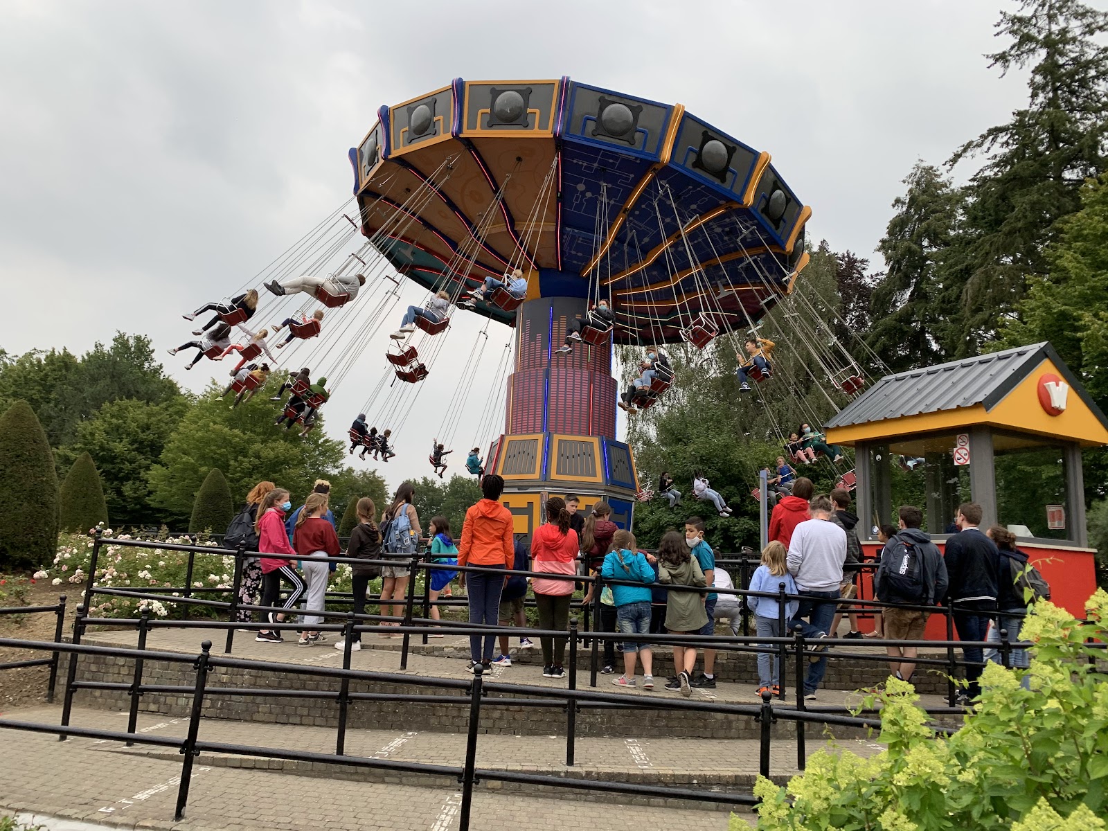The Wave Swinger