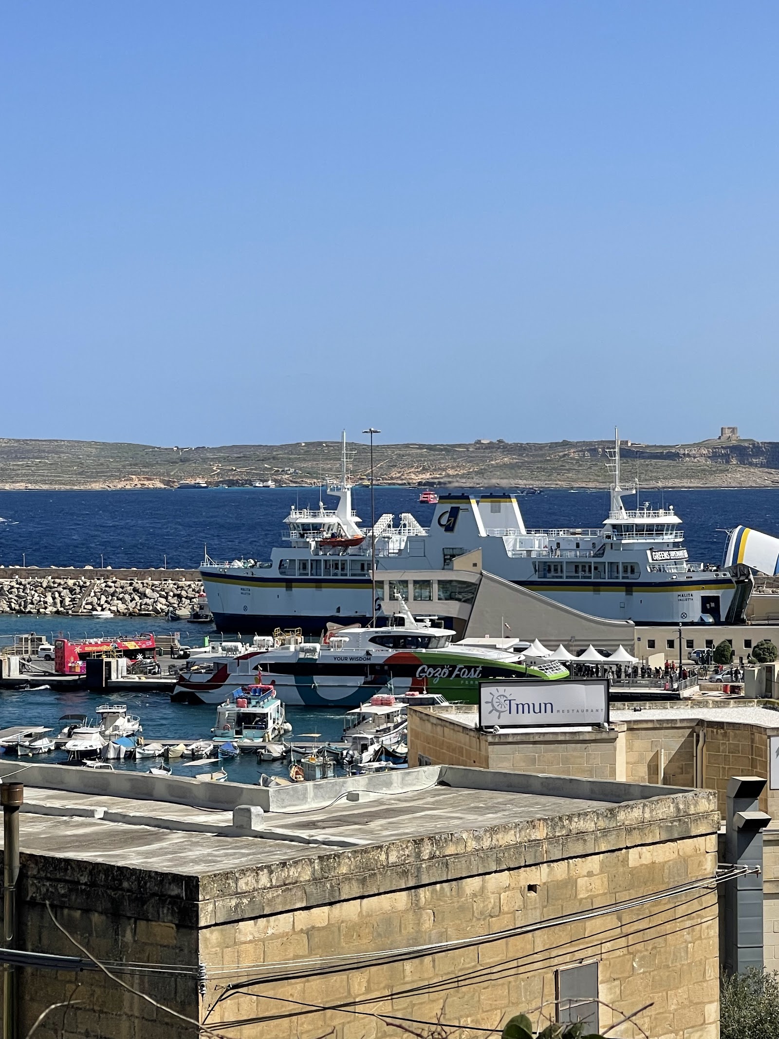 Three Cities Valletta Ferry — Oficiais