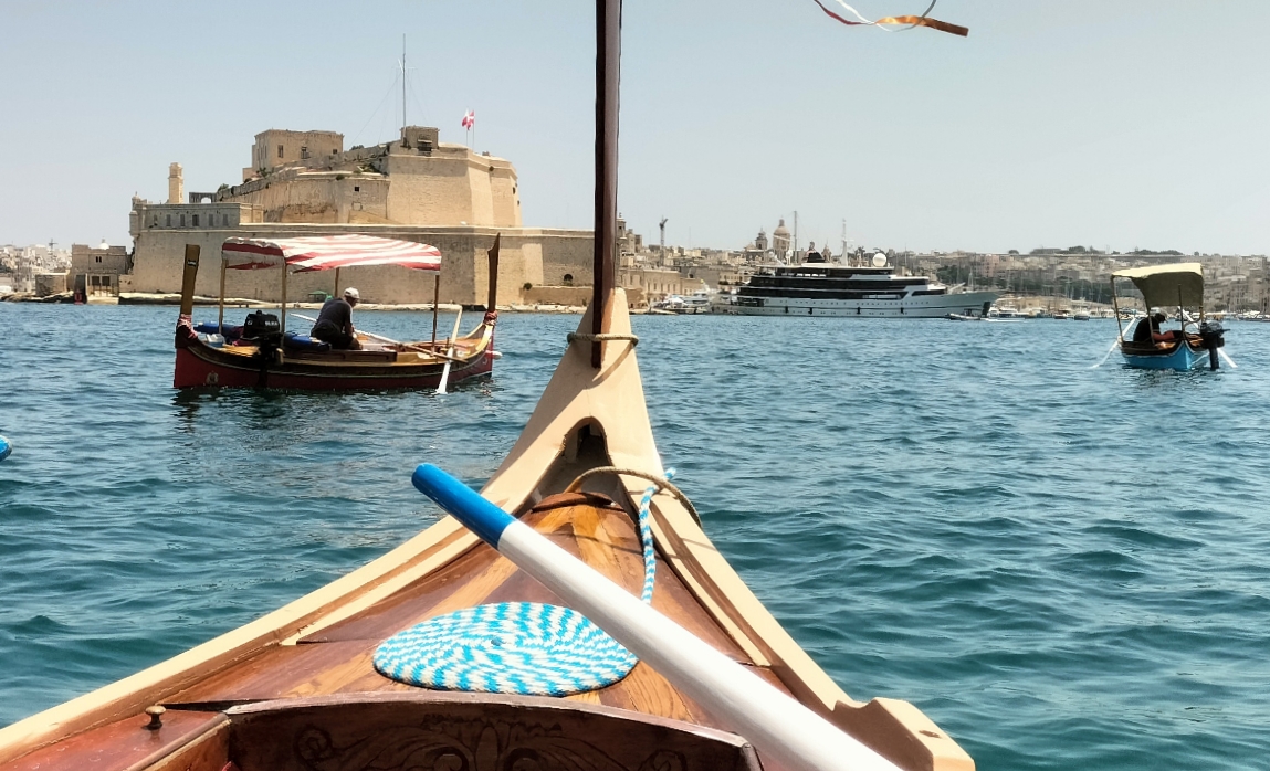 Three Cities Valletta Ferry — Oficiais