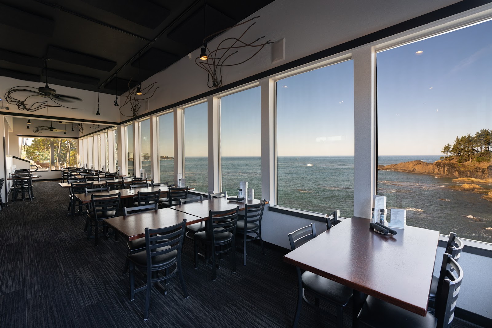 Tidal Wave Cafe