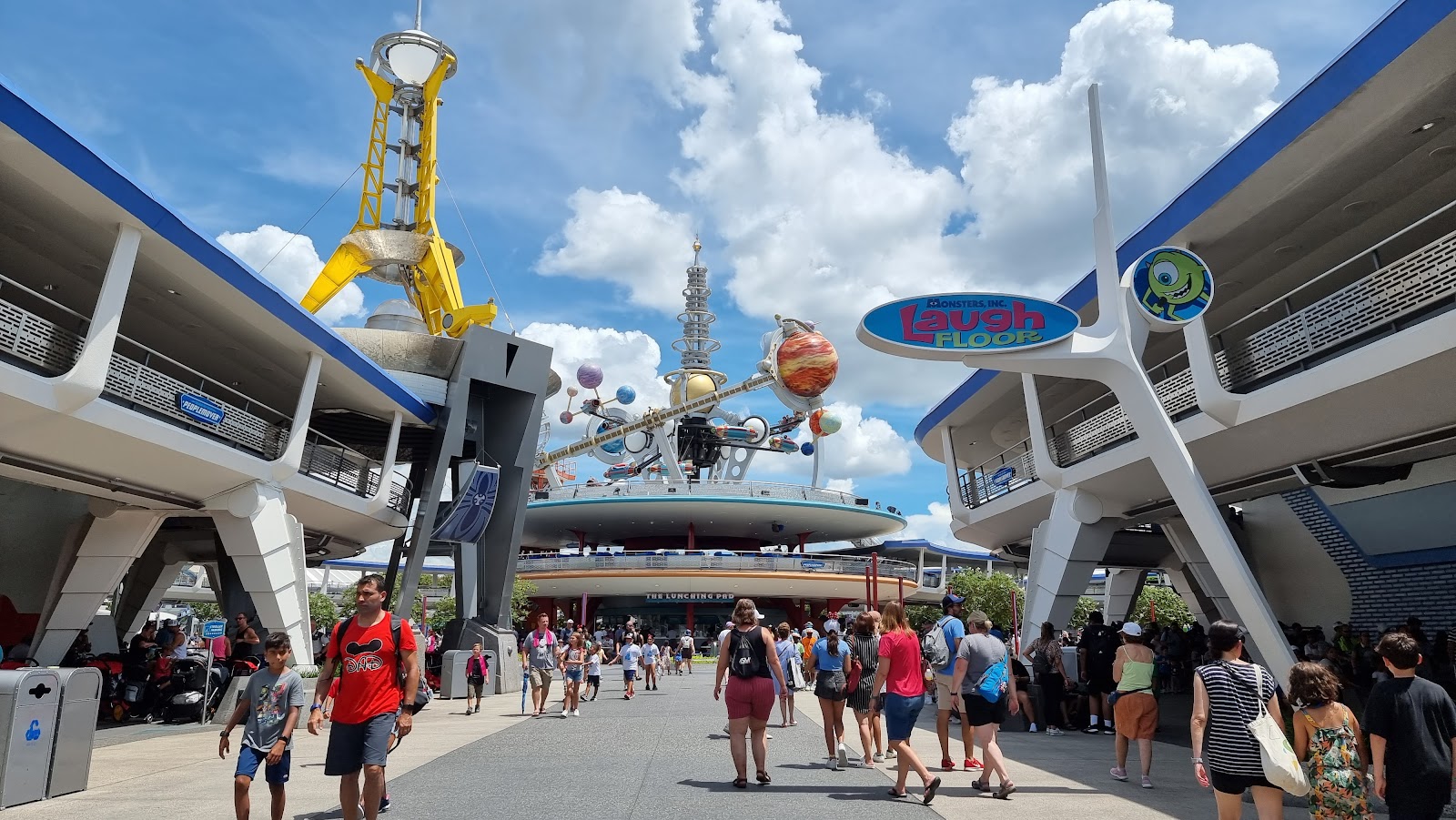 Tomorrowland Transit Authority PeopleMover — Oficiais
