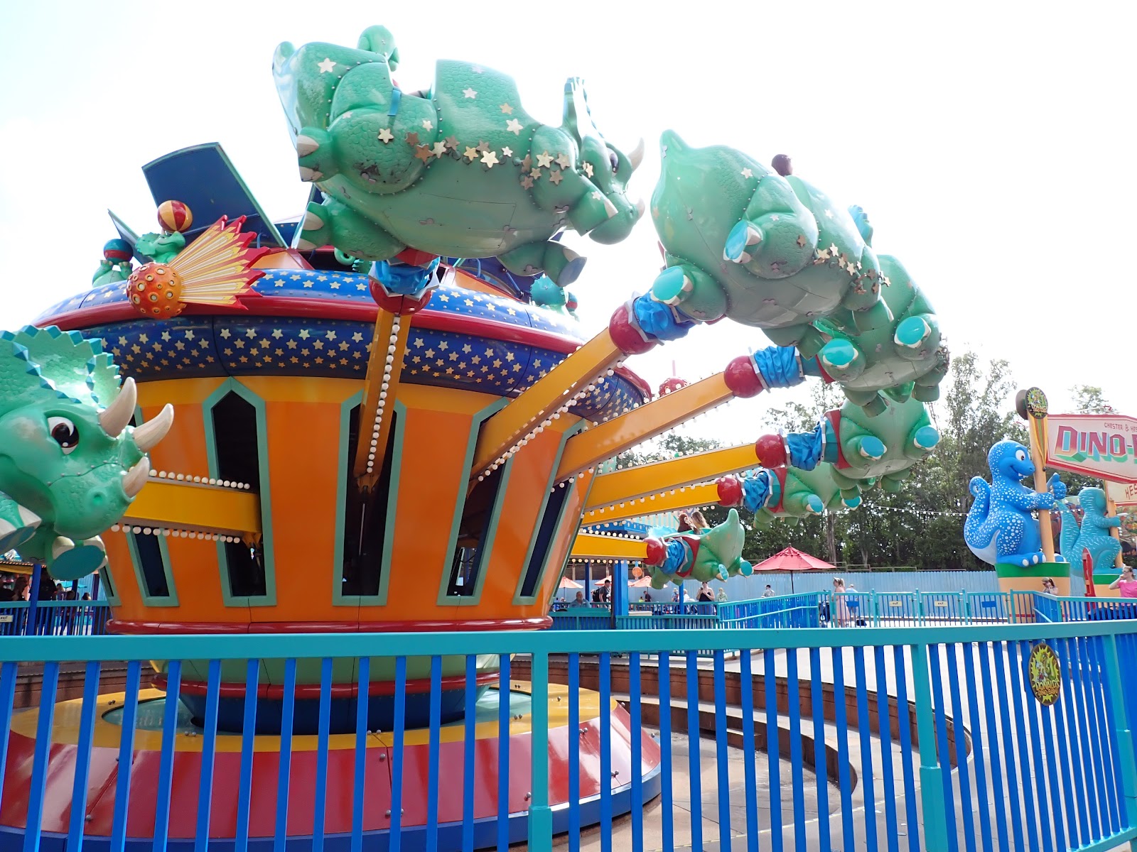 TriceraTop Spin — Oficiais