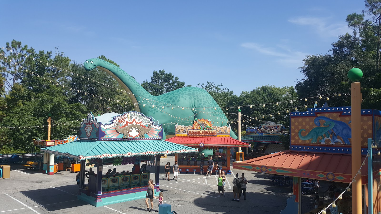 TriceraTop Spin — Oficiais