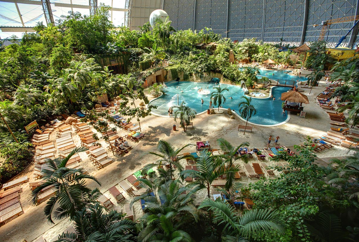 Tropical Garden Restaurant